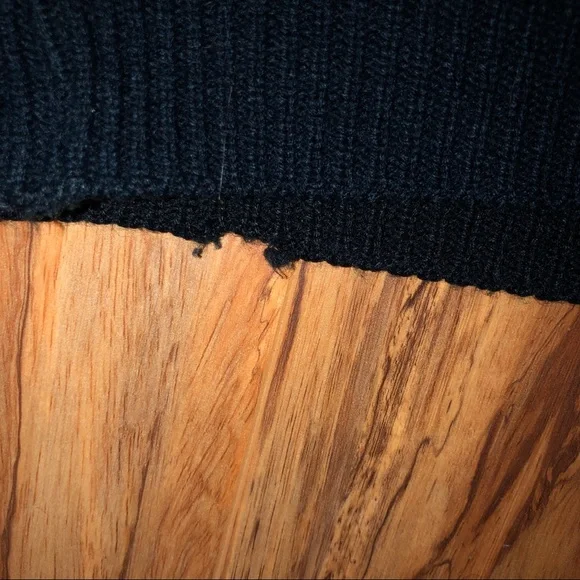 Point Zero Cardigan - Picture 5 of 6